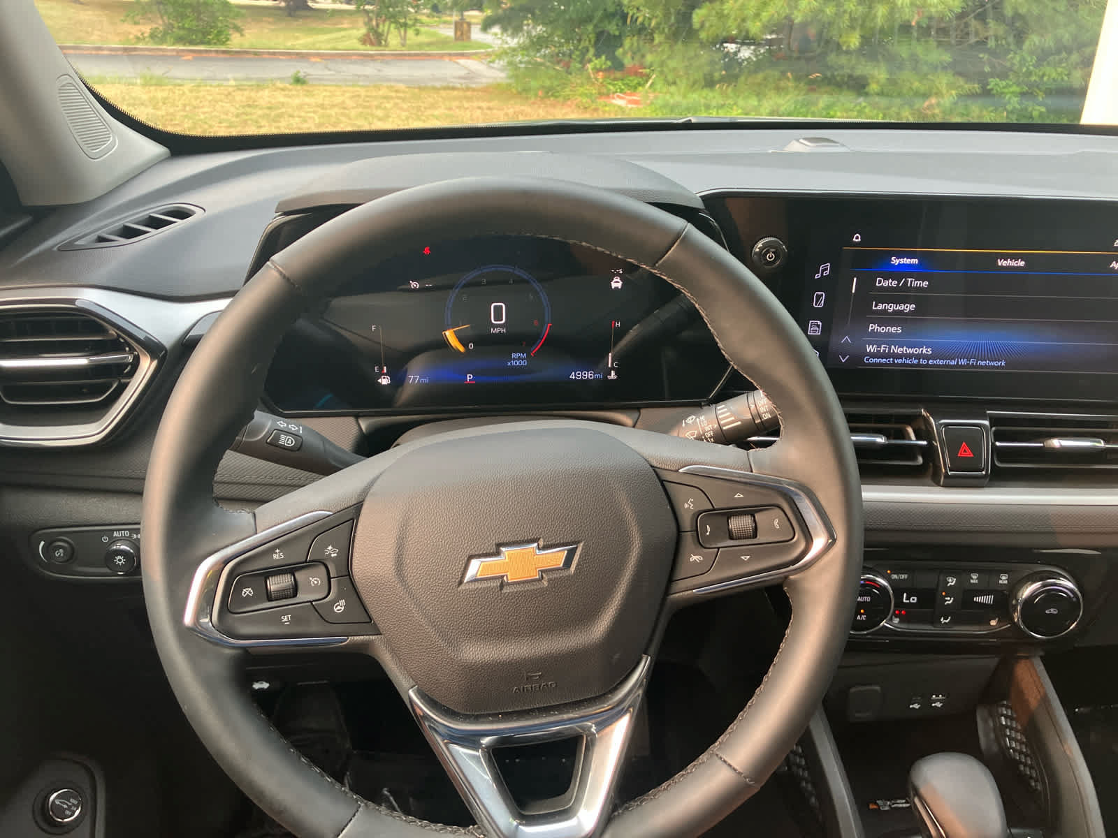 Used 2026 Chevrolet TrailBlazer LT w/ Convenience Package FWD image 17