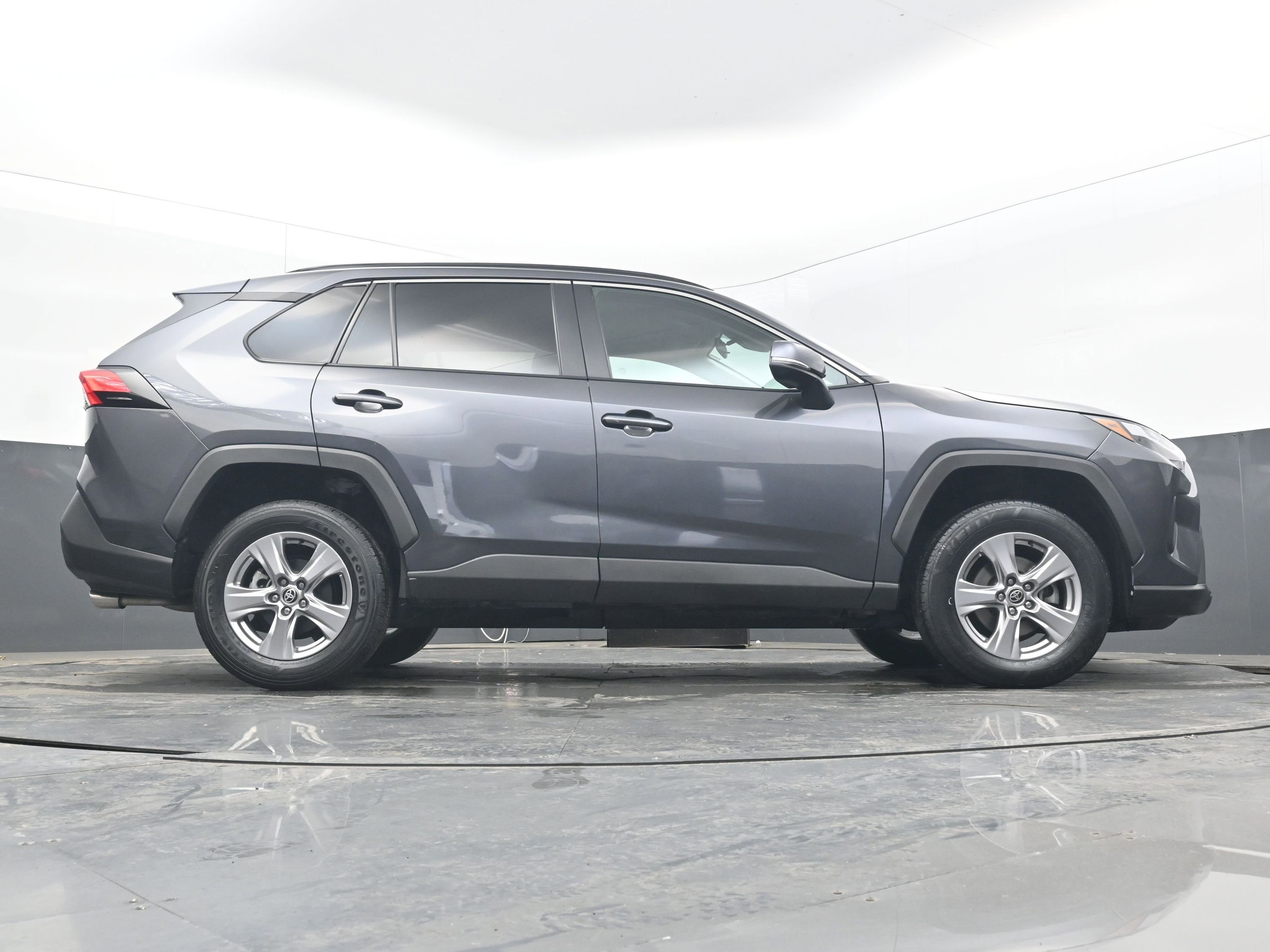 Used 2023 Toyota RAV4 XLE image 32