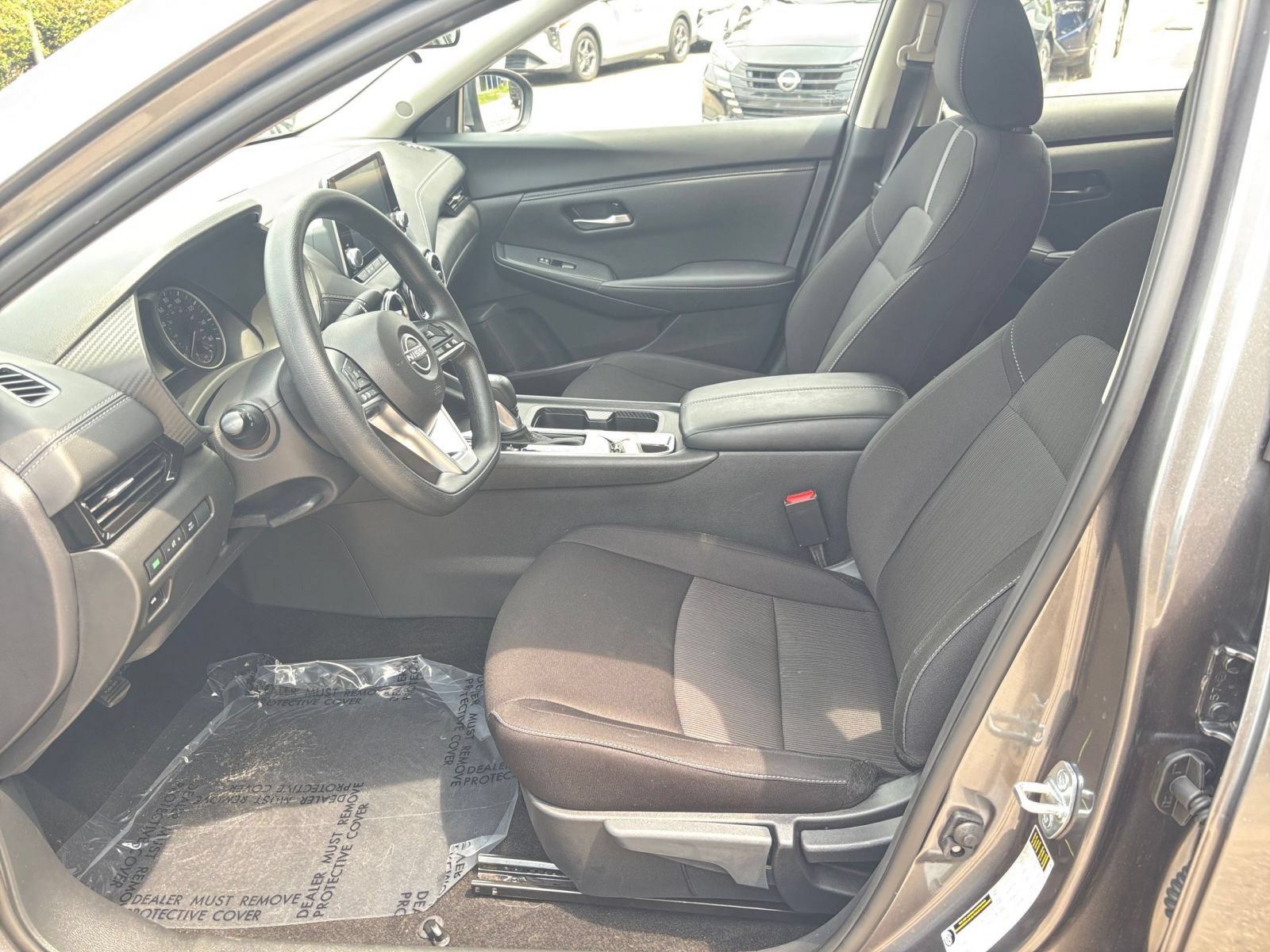 Used 2025 Nissan Sentra SV FWD image 24