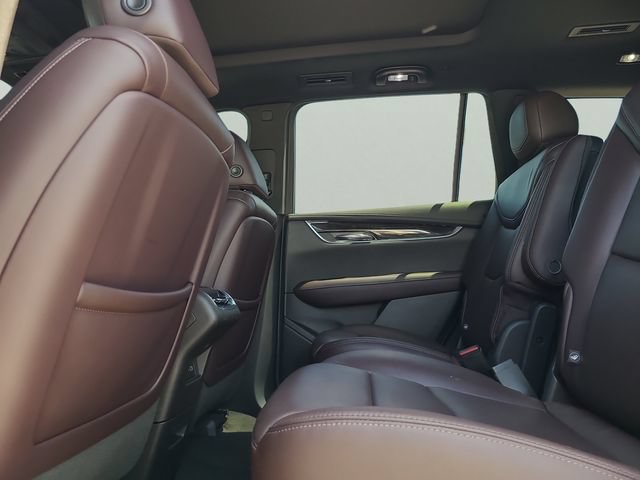 Used 2020 Cadillac XT6 Premium Luxury FWD image 13