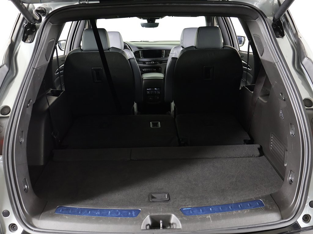 Used 2024 Buick Enclave Premium image 22