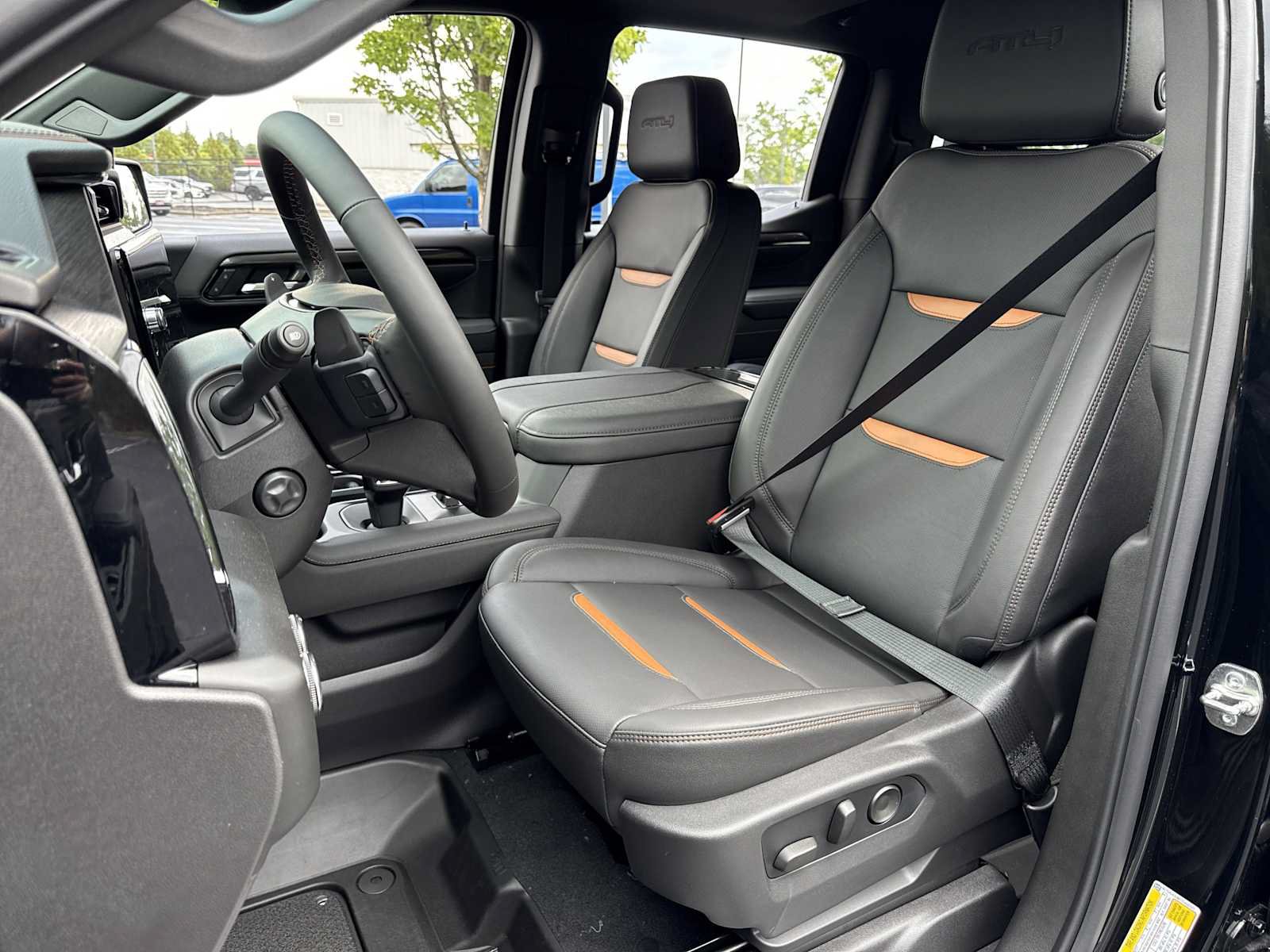 New 2026 GMC Sierra 1500 AT4 w/ AT4 Premium Package AWD/4WD image 18