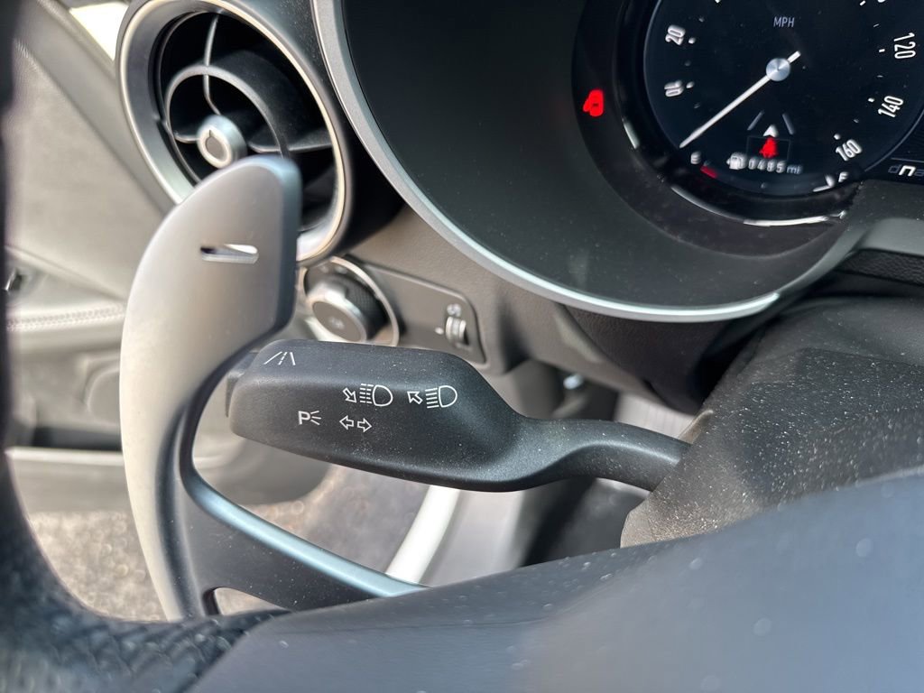 Used 2024 Alfa Romeo Stelvio Veloce image 36