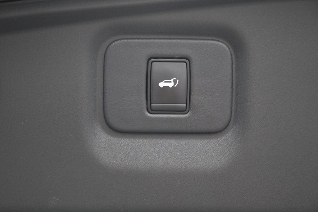 Used 2020 Nissan Pathfinder SL AWD/4WD image 34