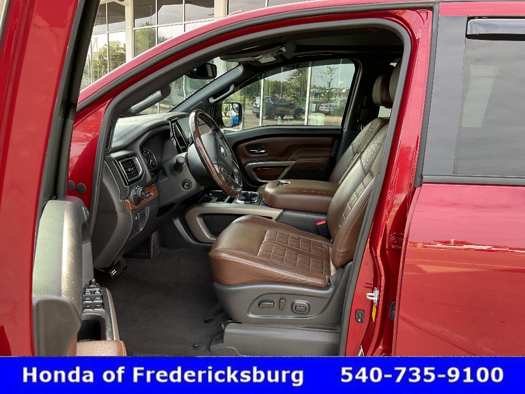 Used 2021 Nissan Titan Platinum Reserve w/ Moonroof Package AWD/4WD image 26