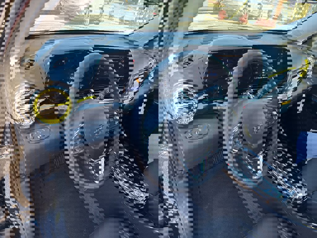 New 2026 Chevrolet Trax ACTIV w/ Sunroof Package image 23