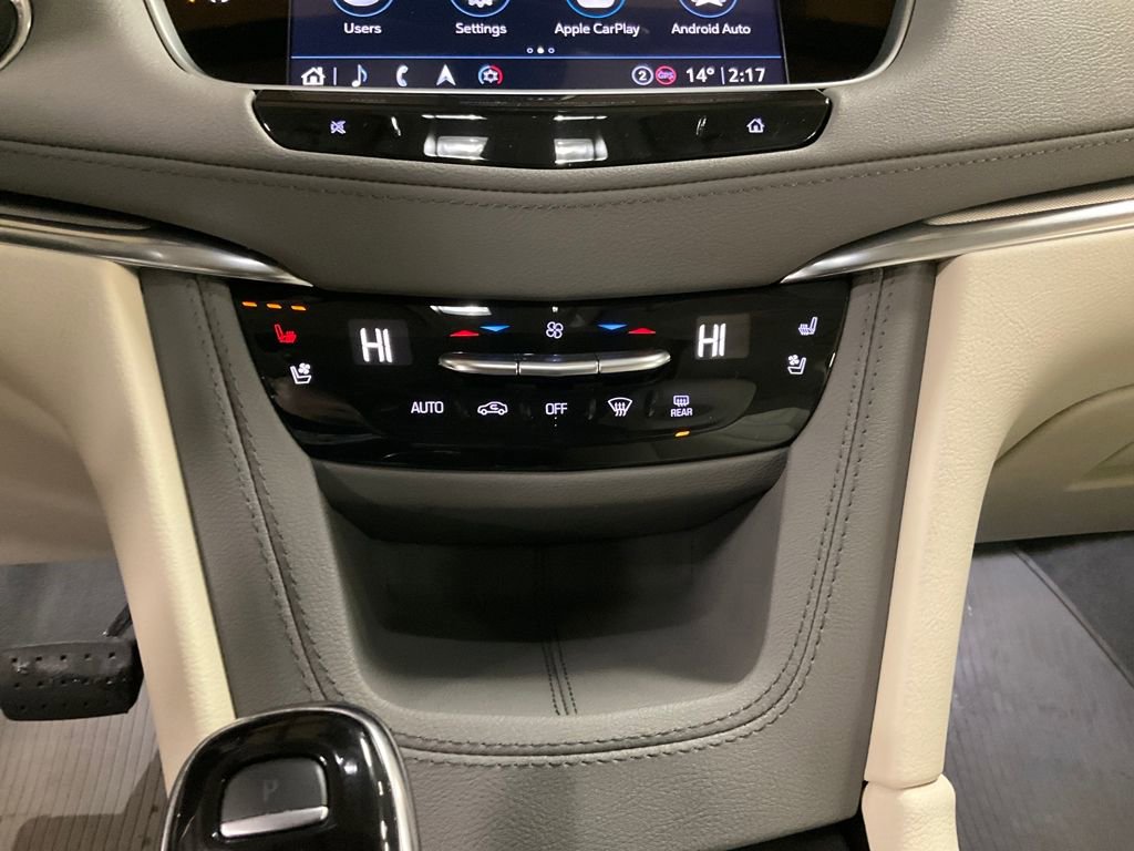 Used 2022 Cadillac XT5 Premium Luxury image 19