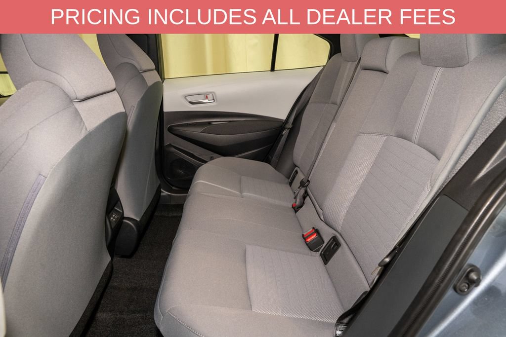 Used 2026 Toyota Corolla SE w/ SE Premium Package FWD image 8