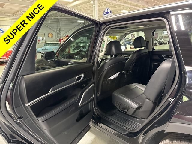 Used 2022 Kia Telluride S AWD/4WD image 24