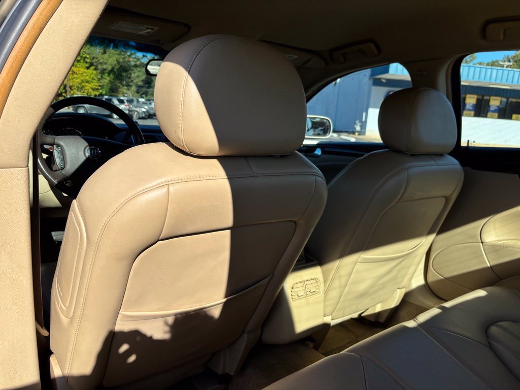 Used 2007 Buick Lucerne CXL FWD image 20