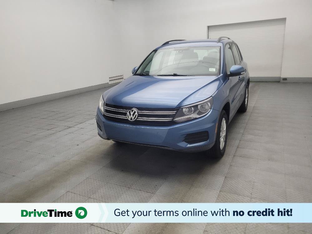 Used 2017 Volkswagen Tiguan S FWD image 1