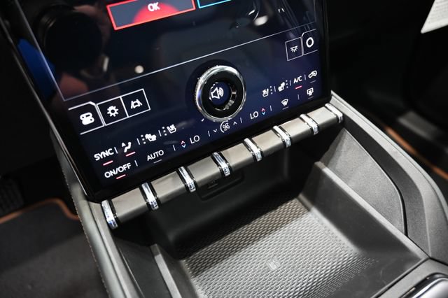 New 2026 GMC Terrain AT4 w/ Convenience Package III AWD/4WD image 17