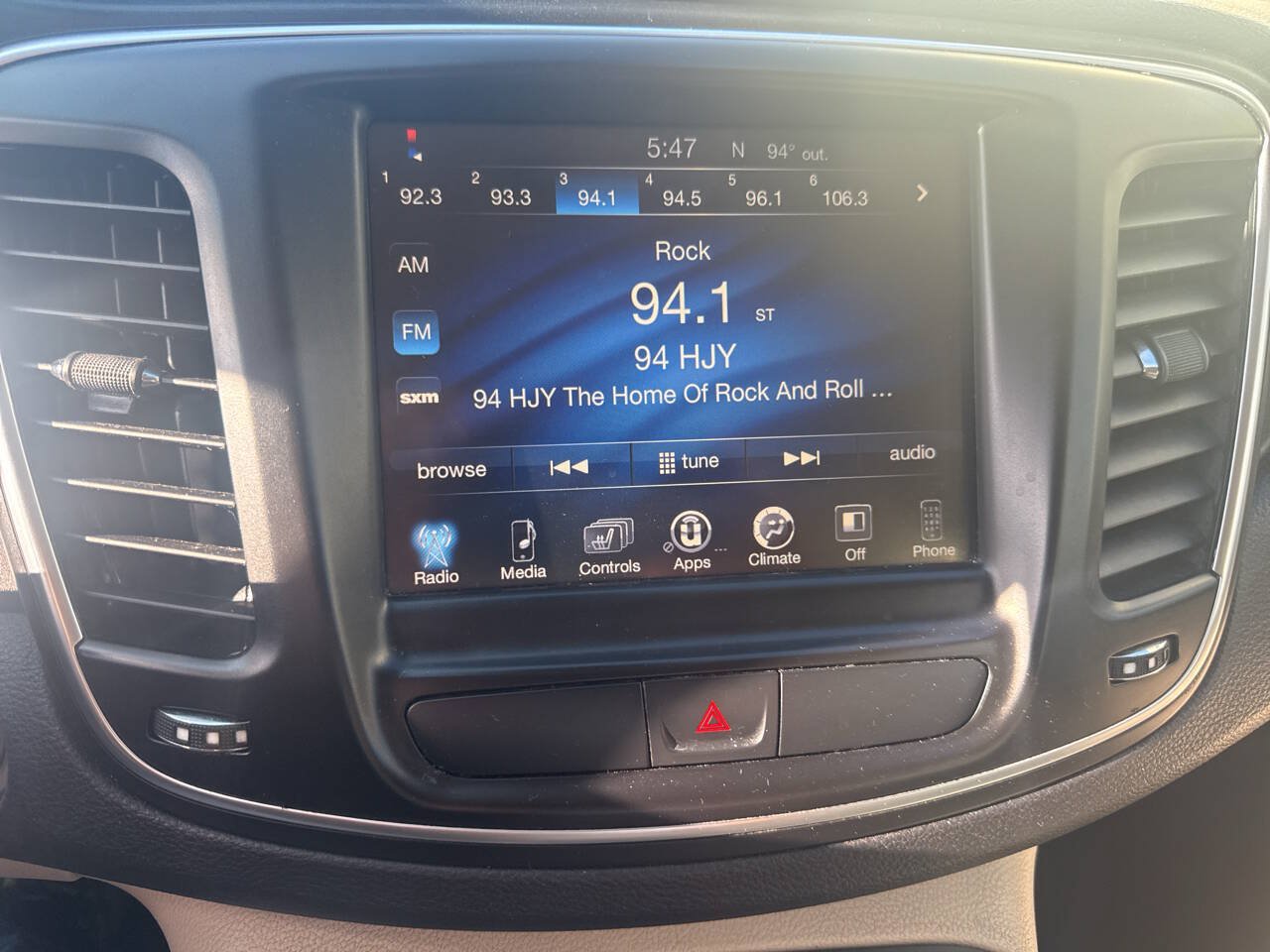 Used 2017 Chrysler 200 Limited Platinum FWD image 20