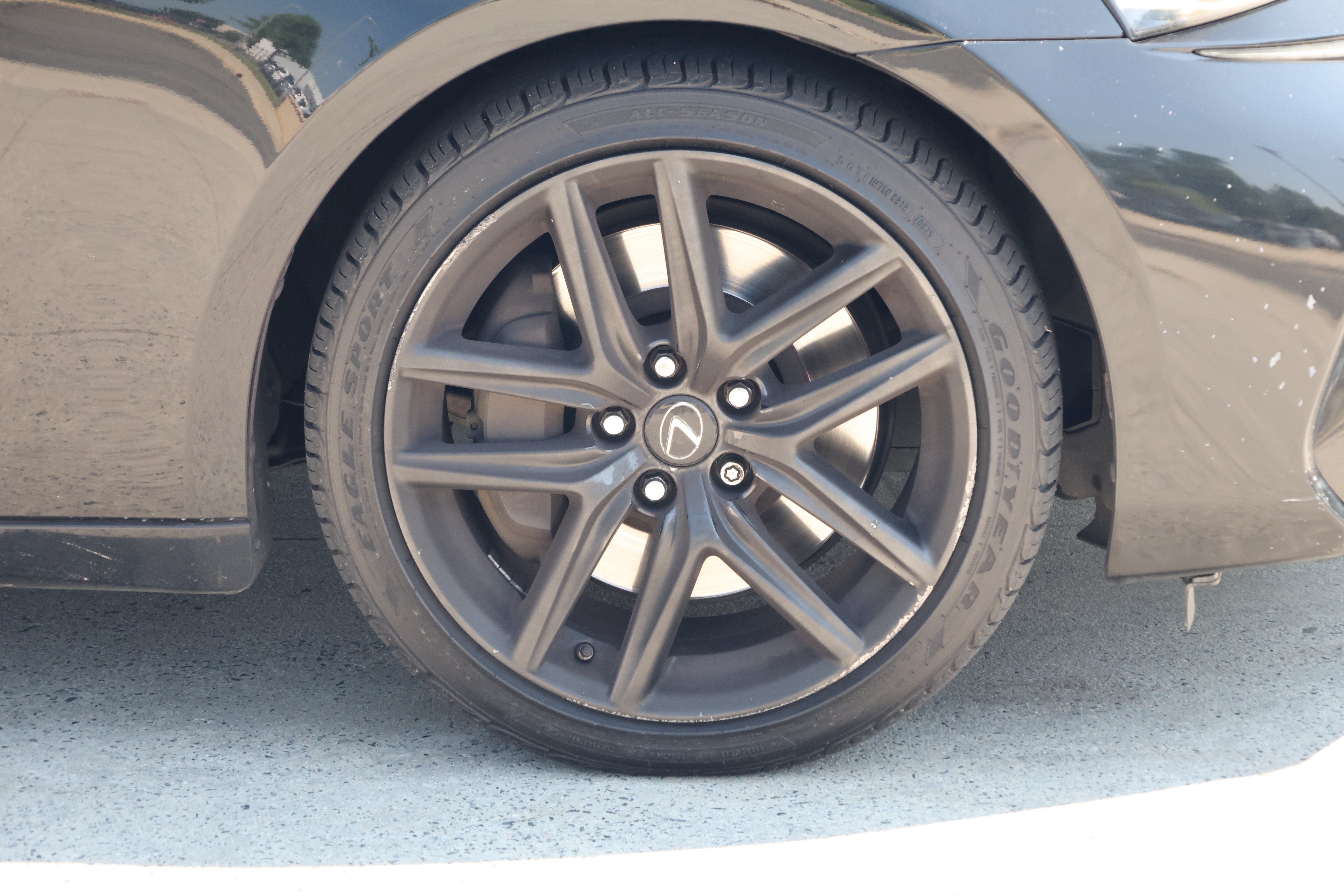 Used 2018 Lexus IS 300 F Sport w/ F Sport Package RWD image 11