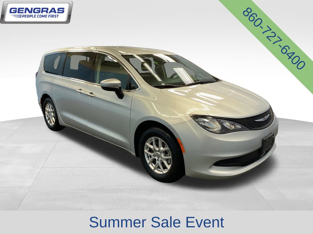 Certified 2023 Chrysler Voyager LX FWD image 1