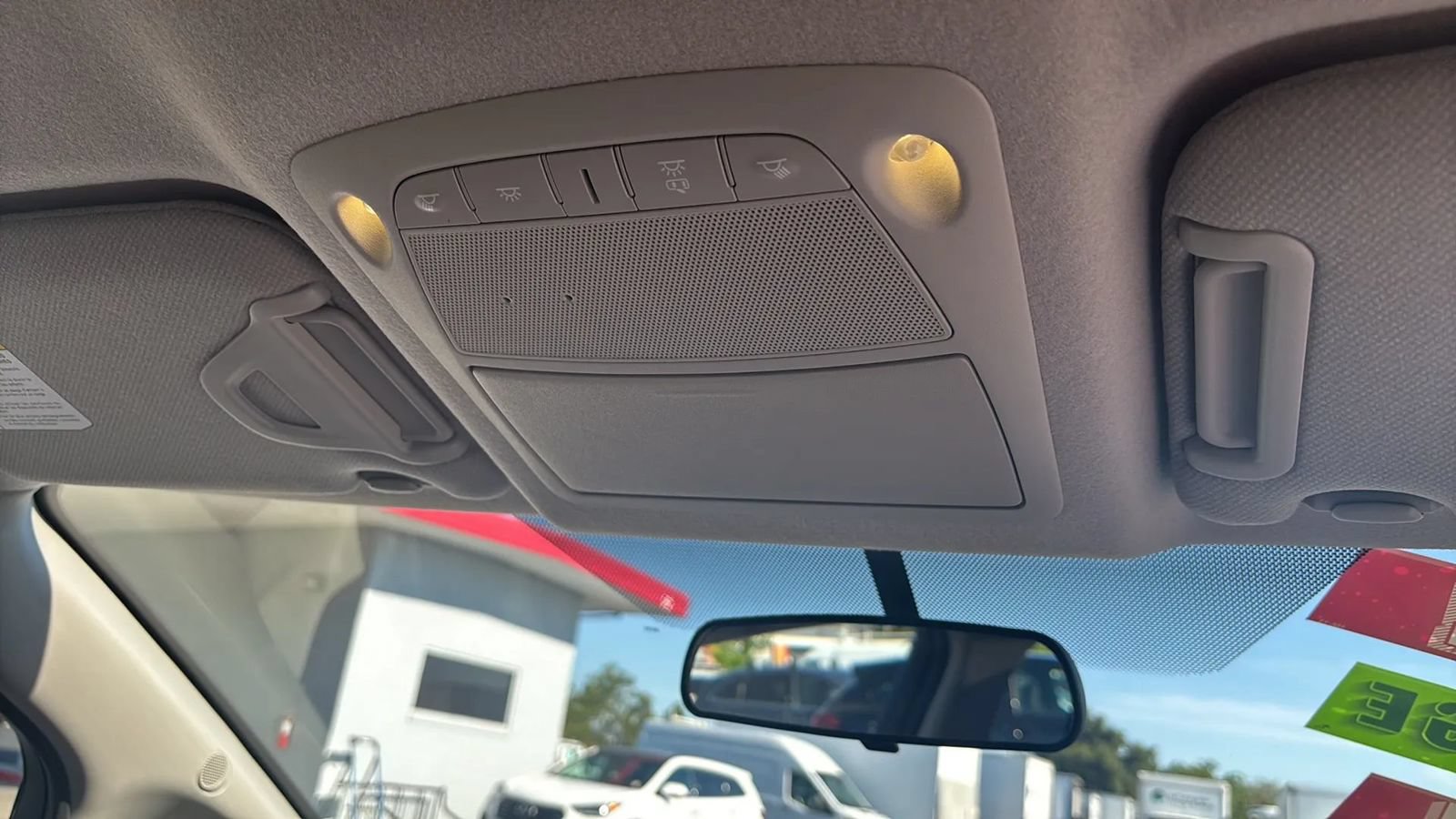 Used 2015 Nissan Leaf S FWD image 13
