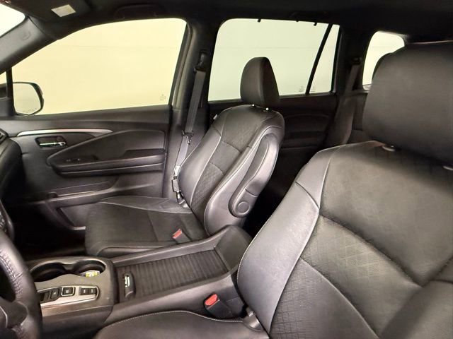 Used 2021 Honda Passport EX-L image 26