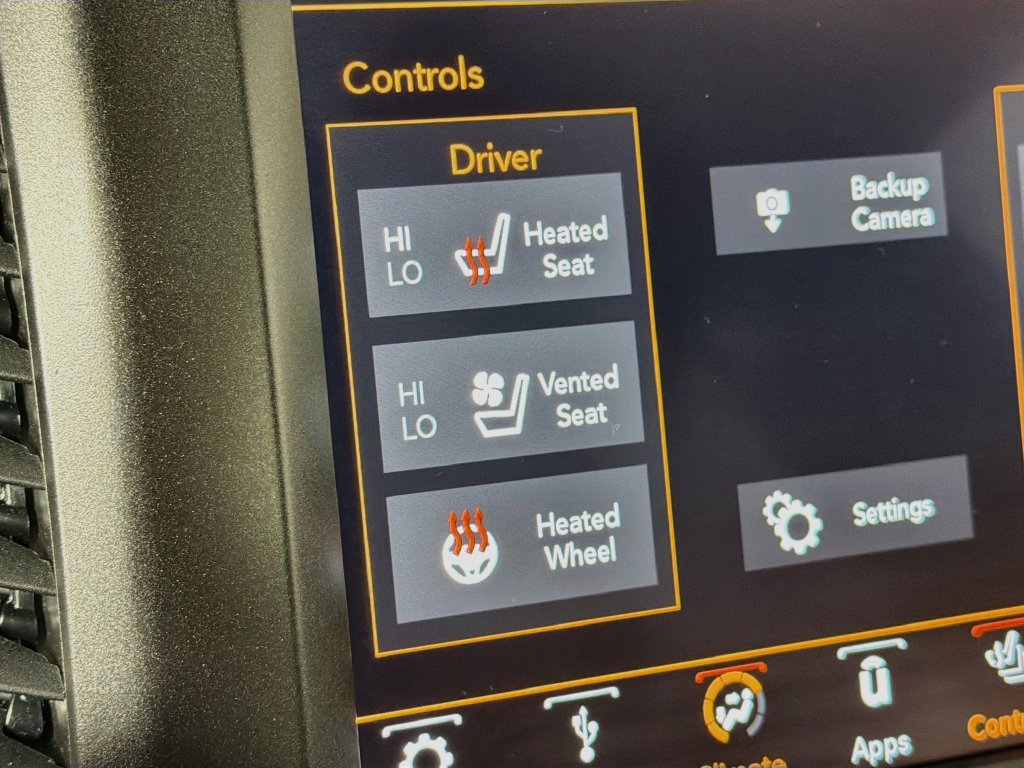 Used 2019 Jeep Cherokee Trailhawk AWD/4WD image 20
