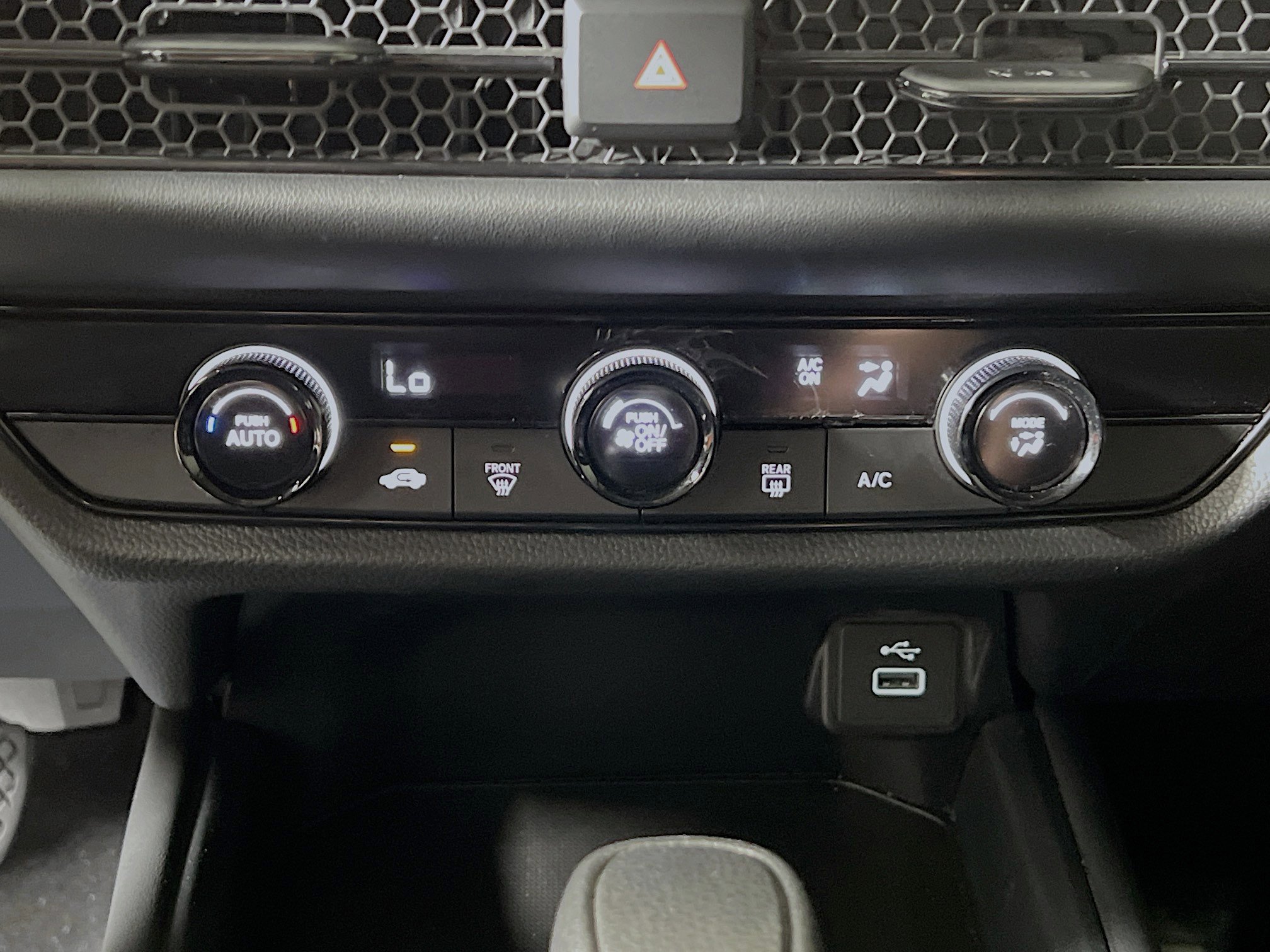 Used 2023 Honda HR-V LX image 26