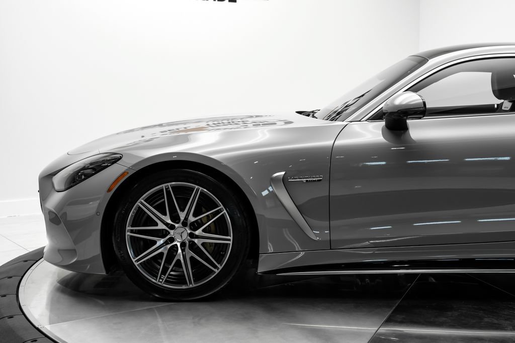 Used 2025 Mercedes-Benz AMG GT 63 image 14