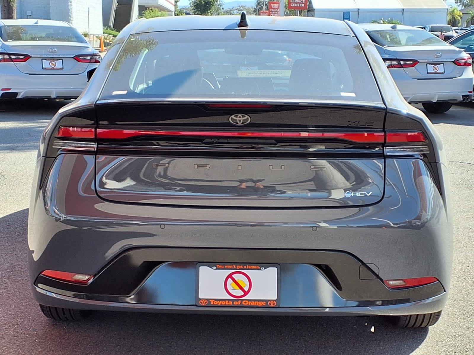 Certified 2025 Toyota Prius XLE FWD image 5