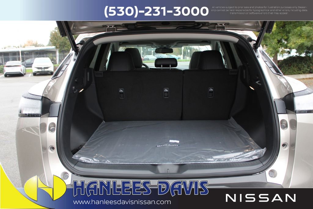 New 2025 Nissan Murano SL image 10