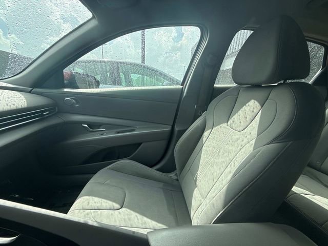 Used 2024 Hyundai Elantra SEL image 20
