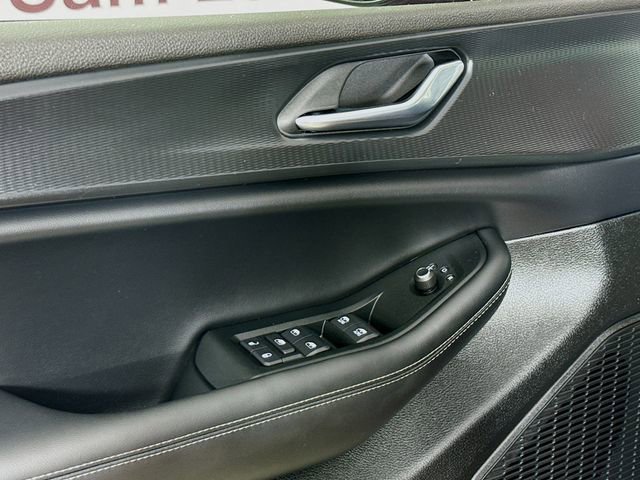 Used 2025 Jeep Grand Cherokee L Altitude image 18