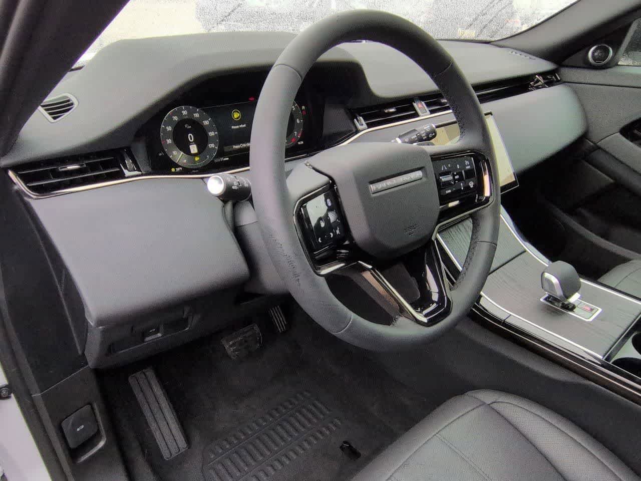 New 2026 Land Rover Range Rover Evoque S image 2