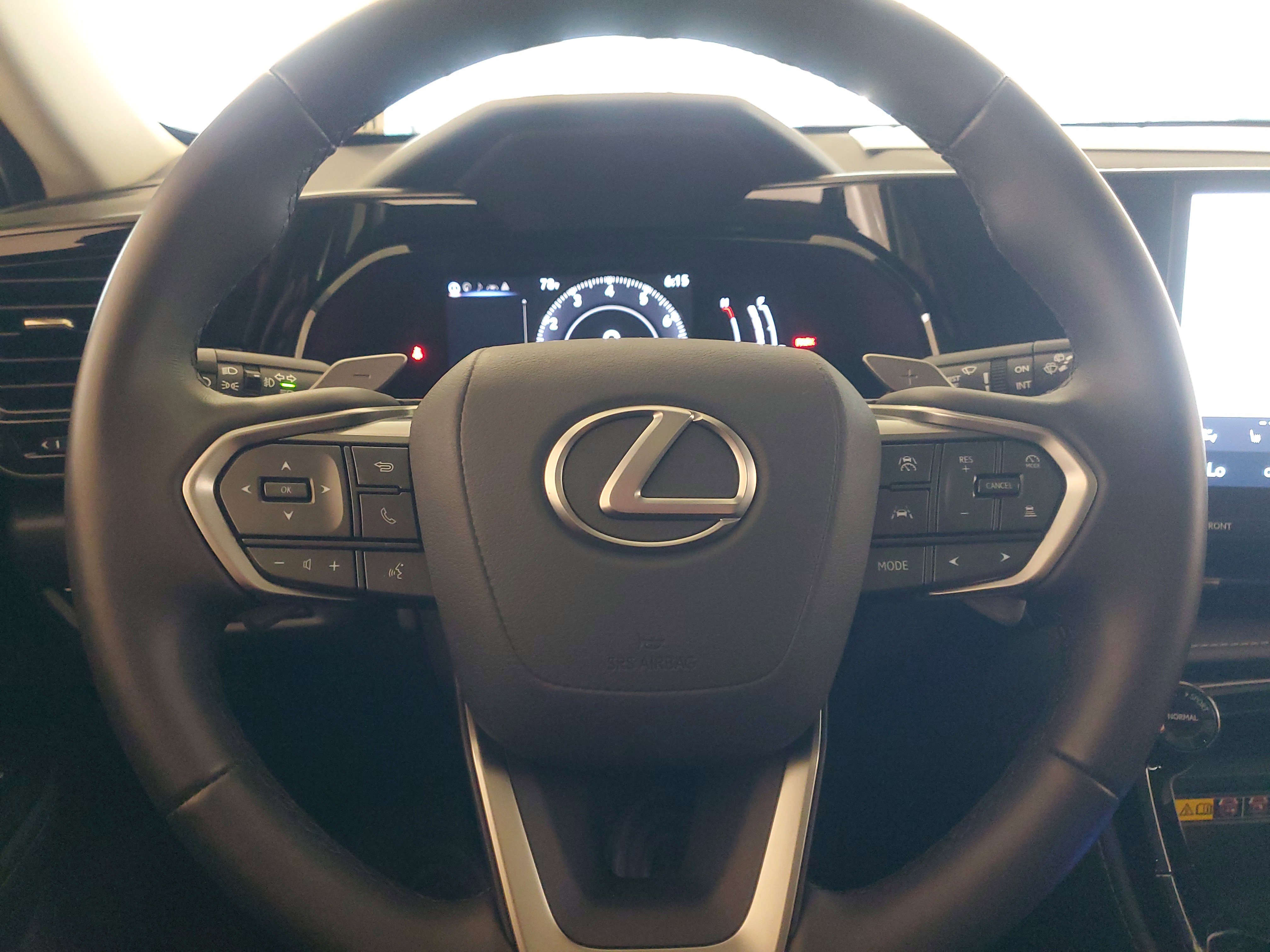 Certified 2025 Lexus NX 250 FWD w/ Premium Package image 25