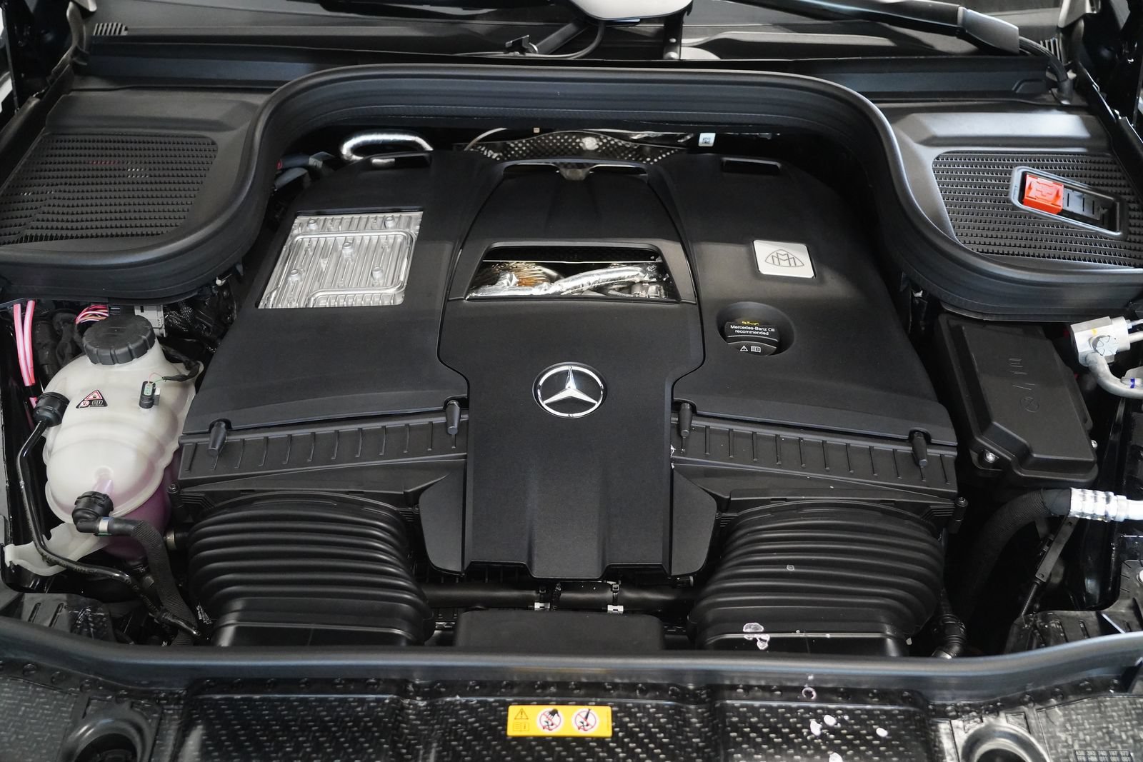 New 2026 Mercedes-Benz Maybach GLS 600 4MATIC image 32