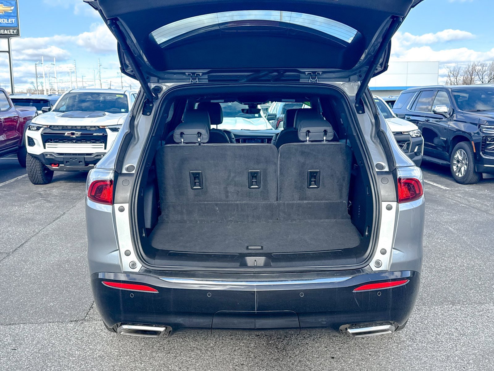 Certified 2024 Buick Enclave Premium image 12