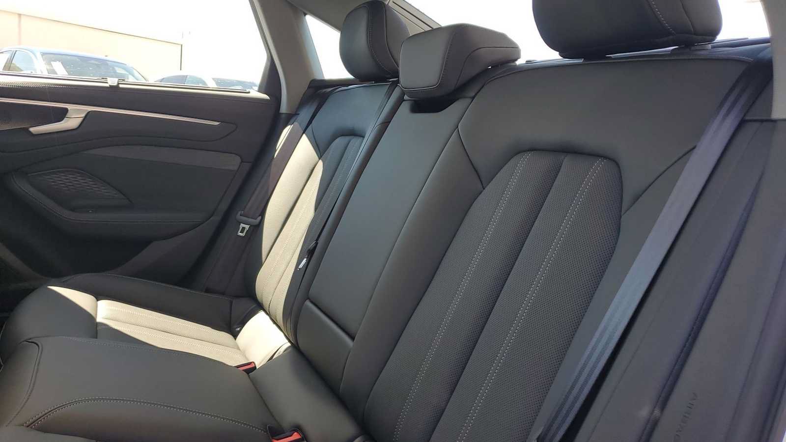 New 2026 Audi A6 Premium Plus AWD/4WD image 20