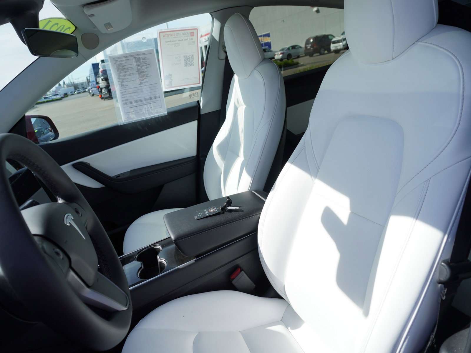 Used 2021 Tesla Model Y Long Range image 36