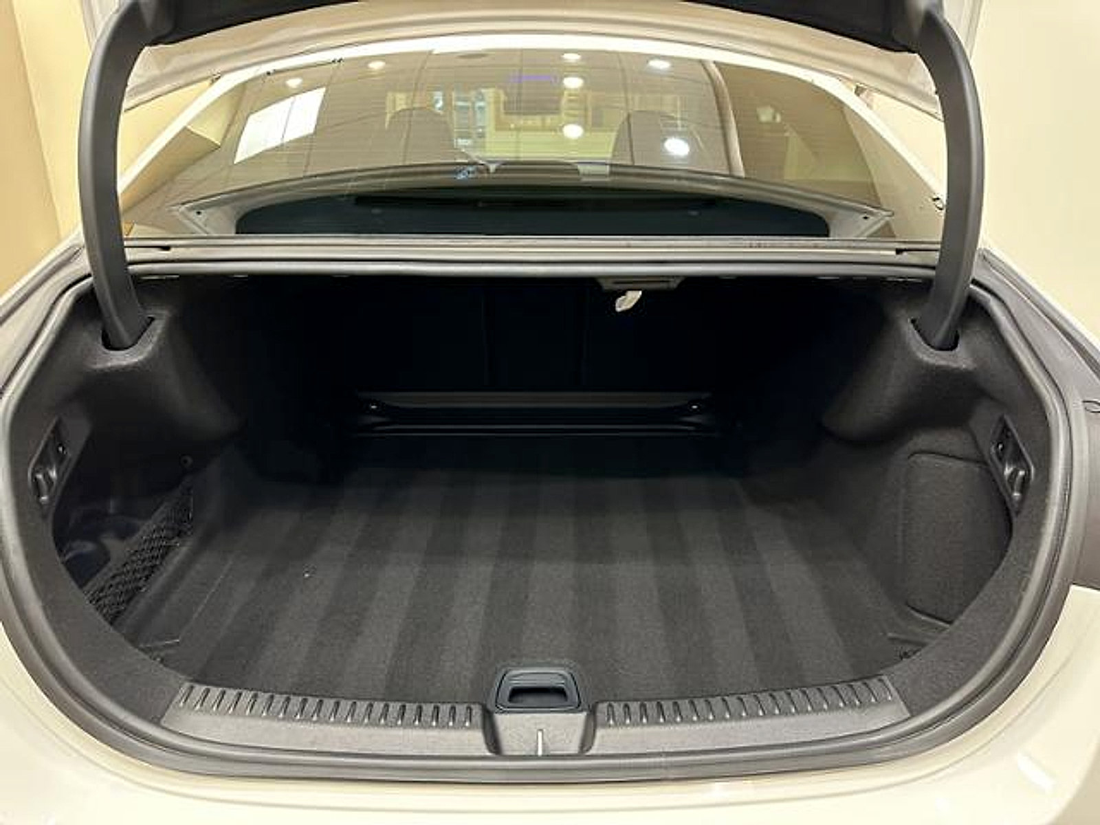 Used 2025 Mercedes-Benz E 350 Sedan w/ Winter Package image 19