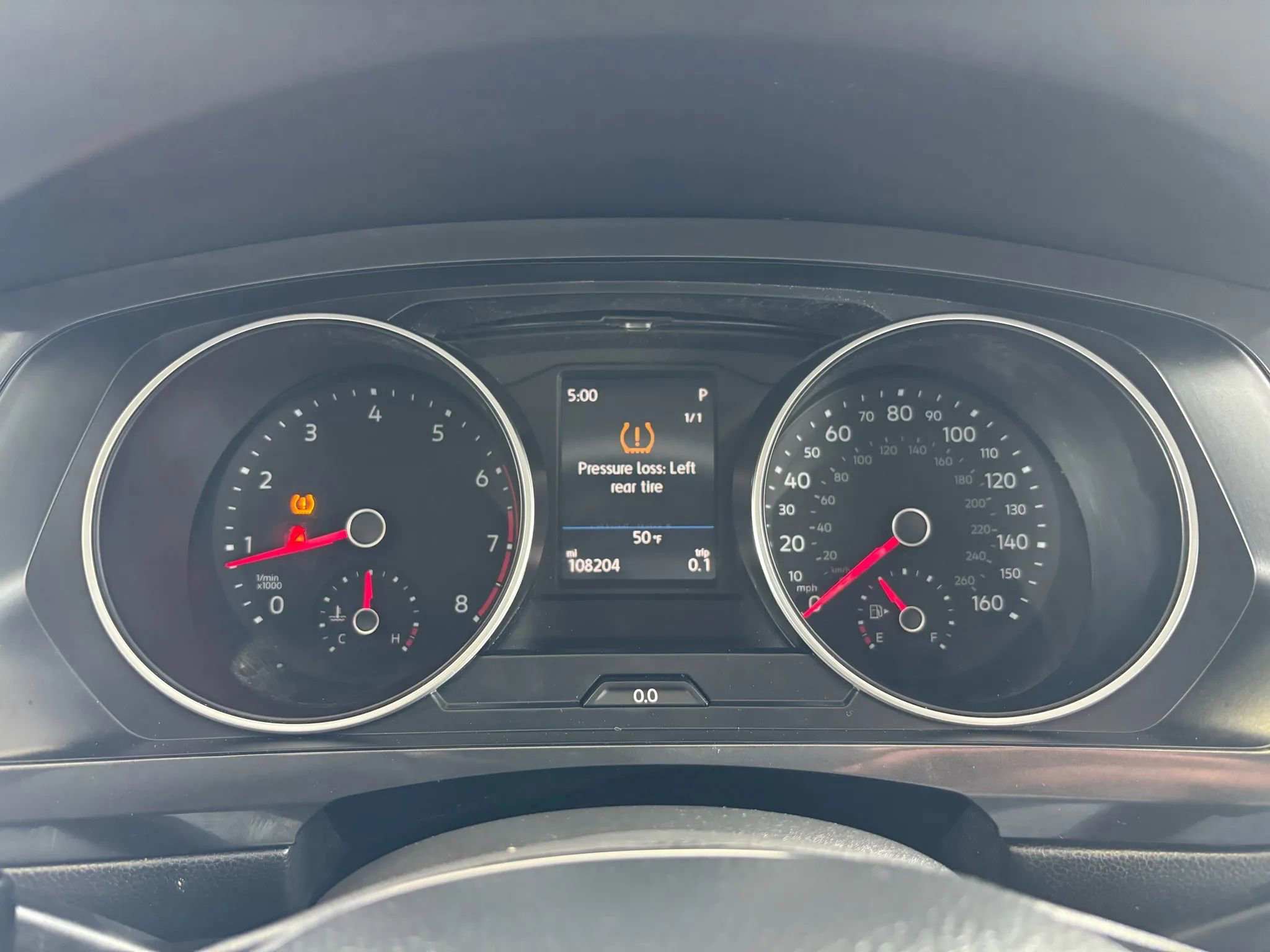 Used 2018 Volkswagen Tiguan S image 11