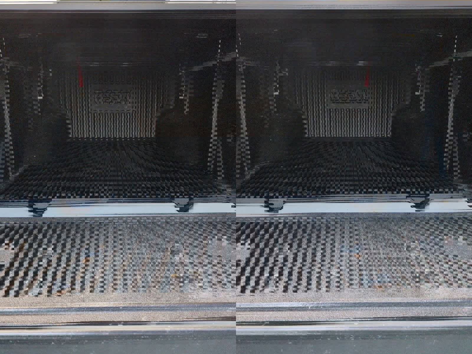 Used 2018 Nissan Frontier SV image 34