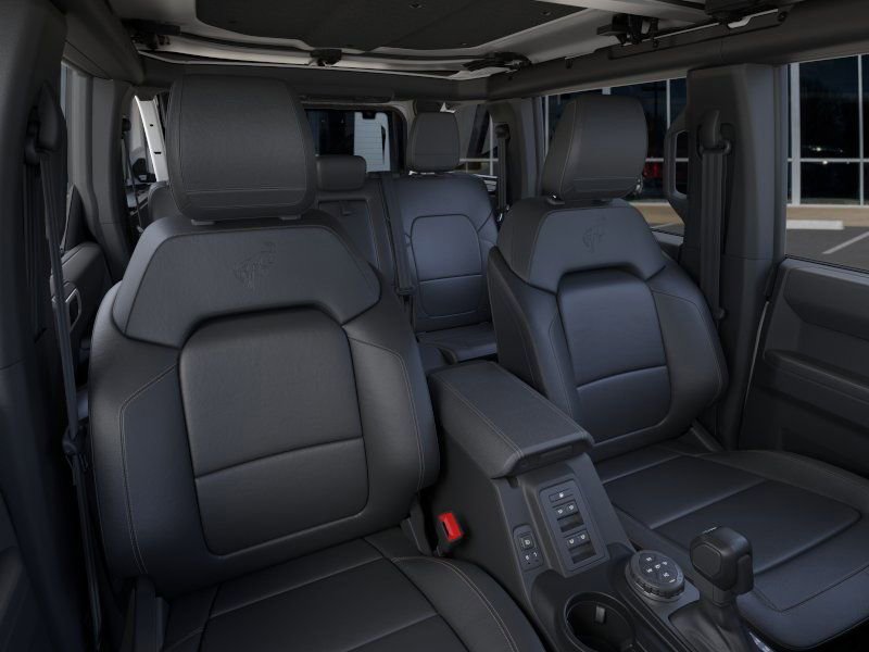 Used 2025 Ford Bronco Badlands image 20