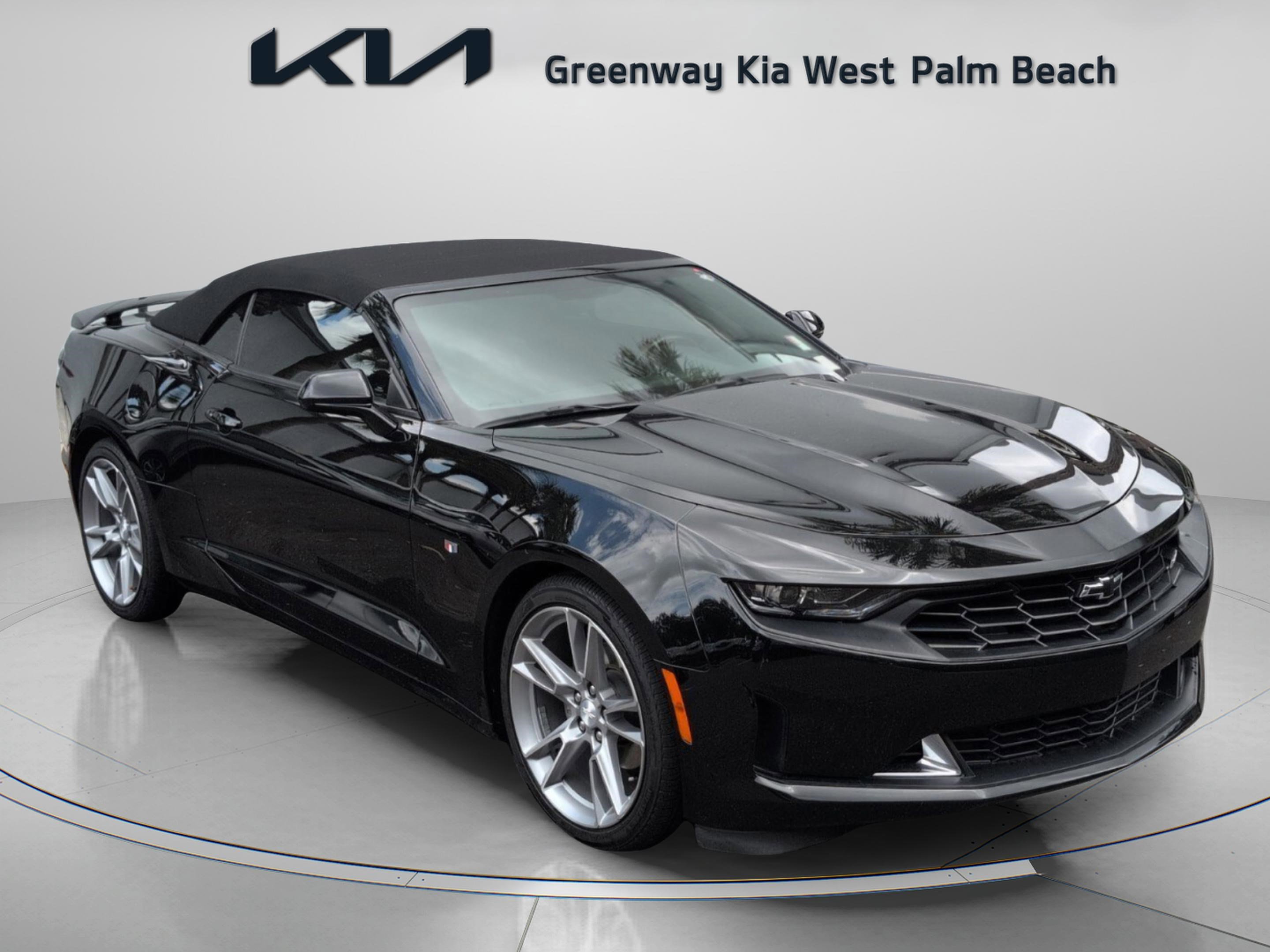 Used 2022 Chevrolet Camaro LT w/ RS Package image 2