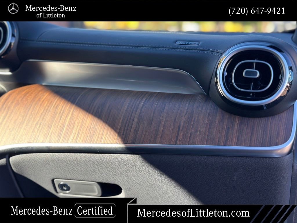 Certified 2025 Mercedes-Benz GLC 300 4MATIC image 31