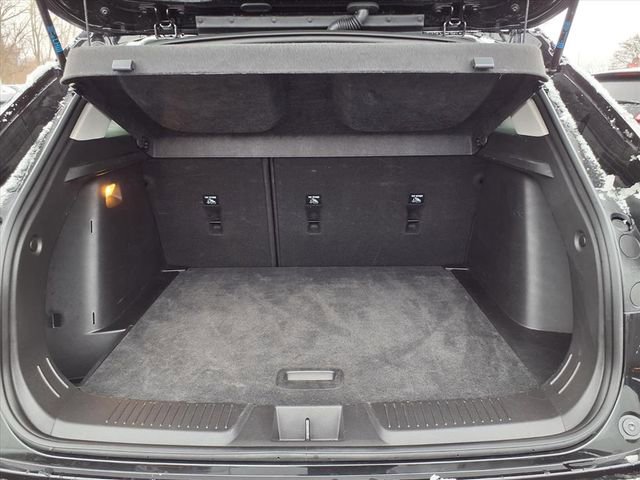 Used 2025 Chevrolet Trax LT image 19