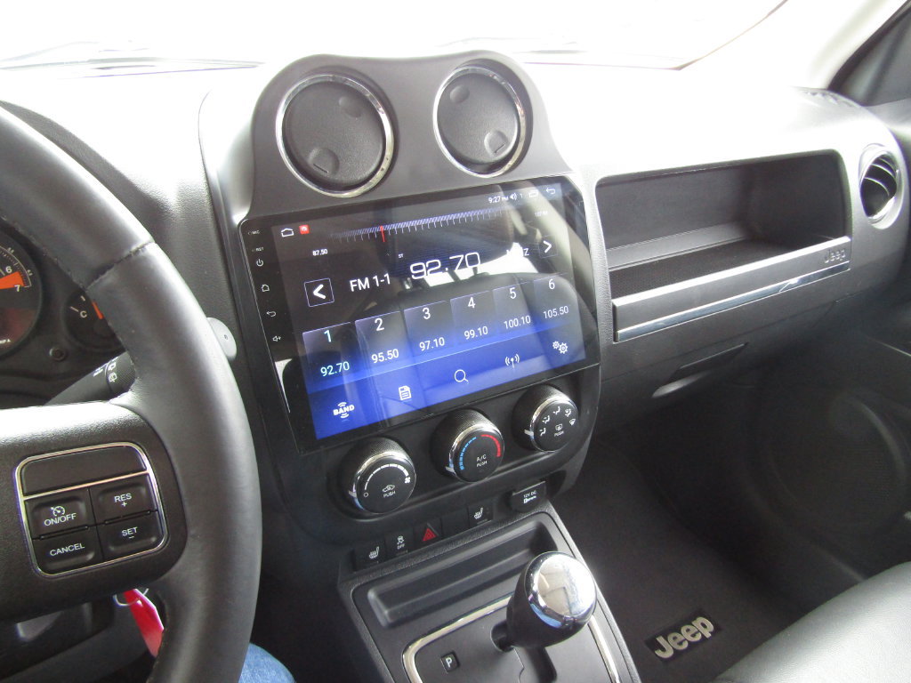 Used 2015 Jeep Patriot High Altitude AWD/4WD image 25