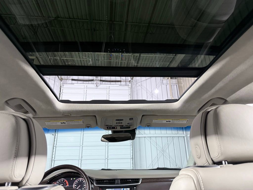 Used 2014 Cadillac XTS Platinum image 27