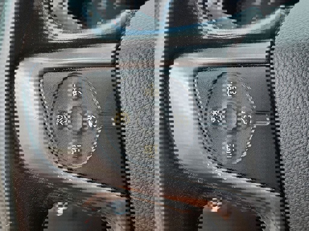 Used 2018 GMC Canyon All Terrain w/ Trailering Package AWD/4WD image 29