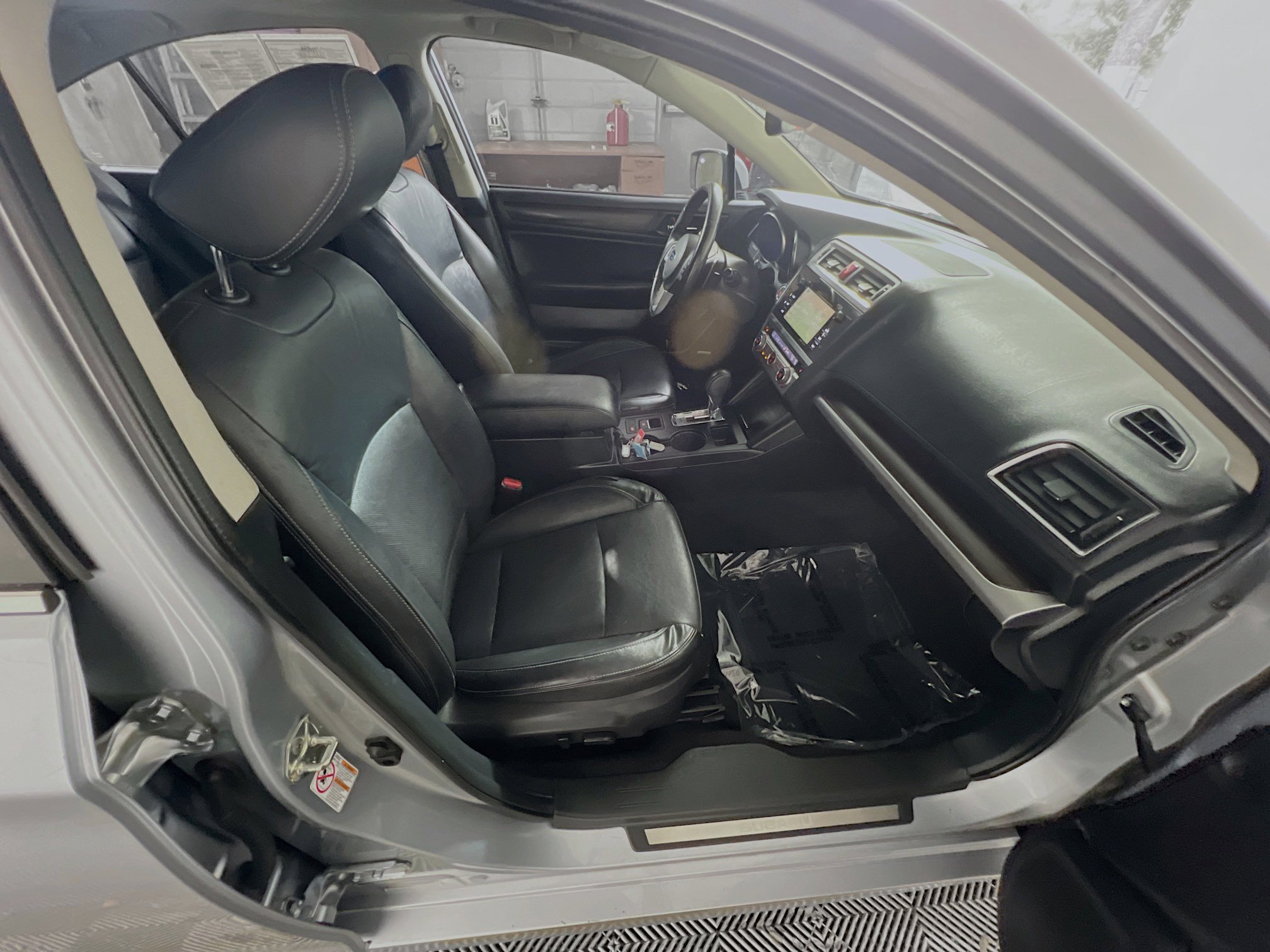 Used 2016 Subaru Legacy 2.5i Limited image 31