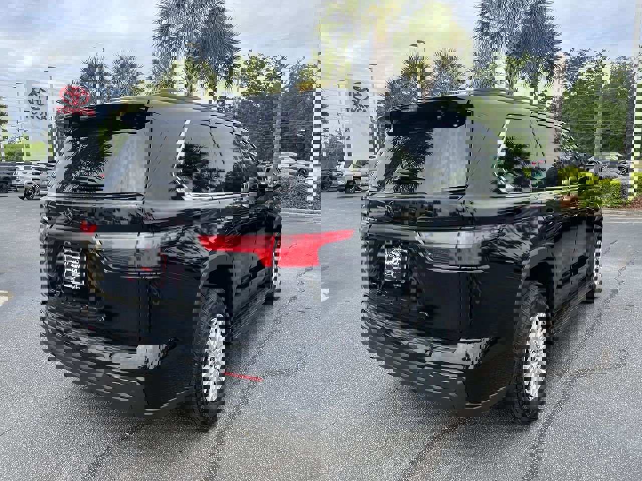 Used 2024 Toyota Sequoia SR5 w/ SR5 Premium Package image 10