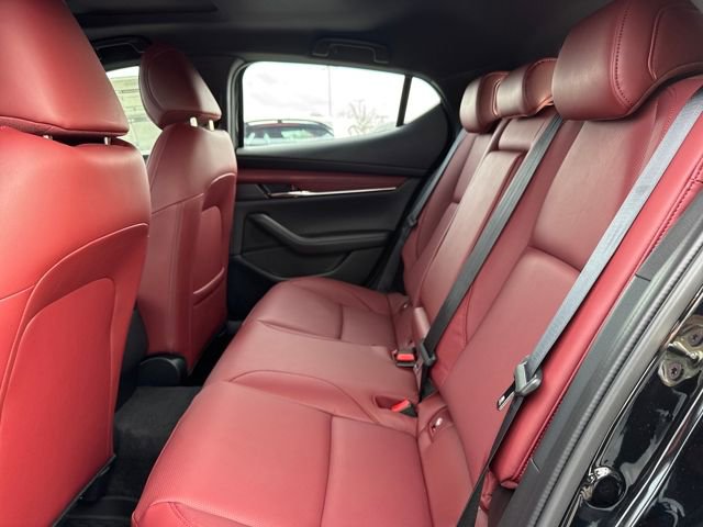 New 2026 MAZDA MAZDA3 Hatchback w/Premium Plus Pkg image 9