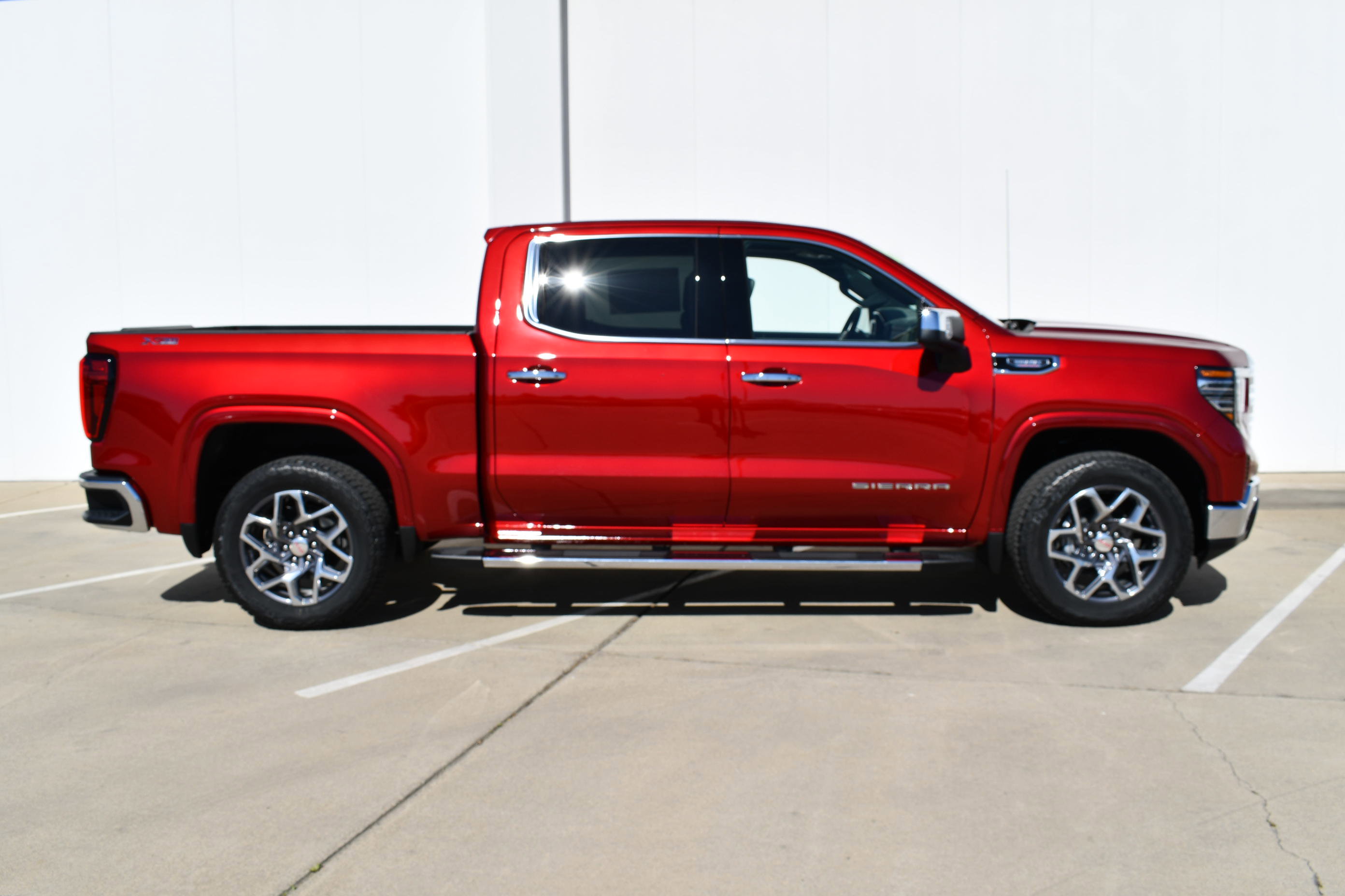 New 2026 GMC Sierra 1500 SLT w/ SLT Premium Plus Package image 5