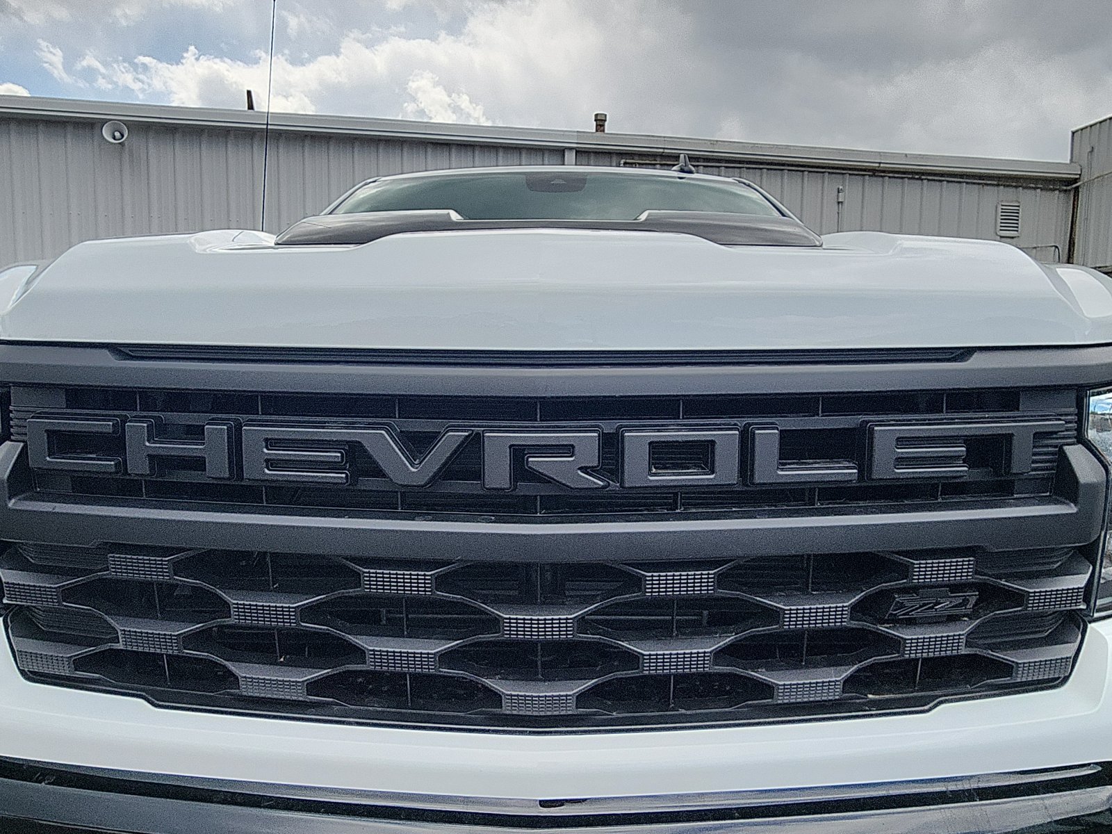 New 2026 Chevrolet Silverado 1500 Custom Trail Boss w/ LPO, Dark Essentials Package AWD/4WD image 14