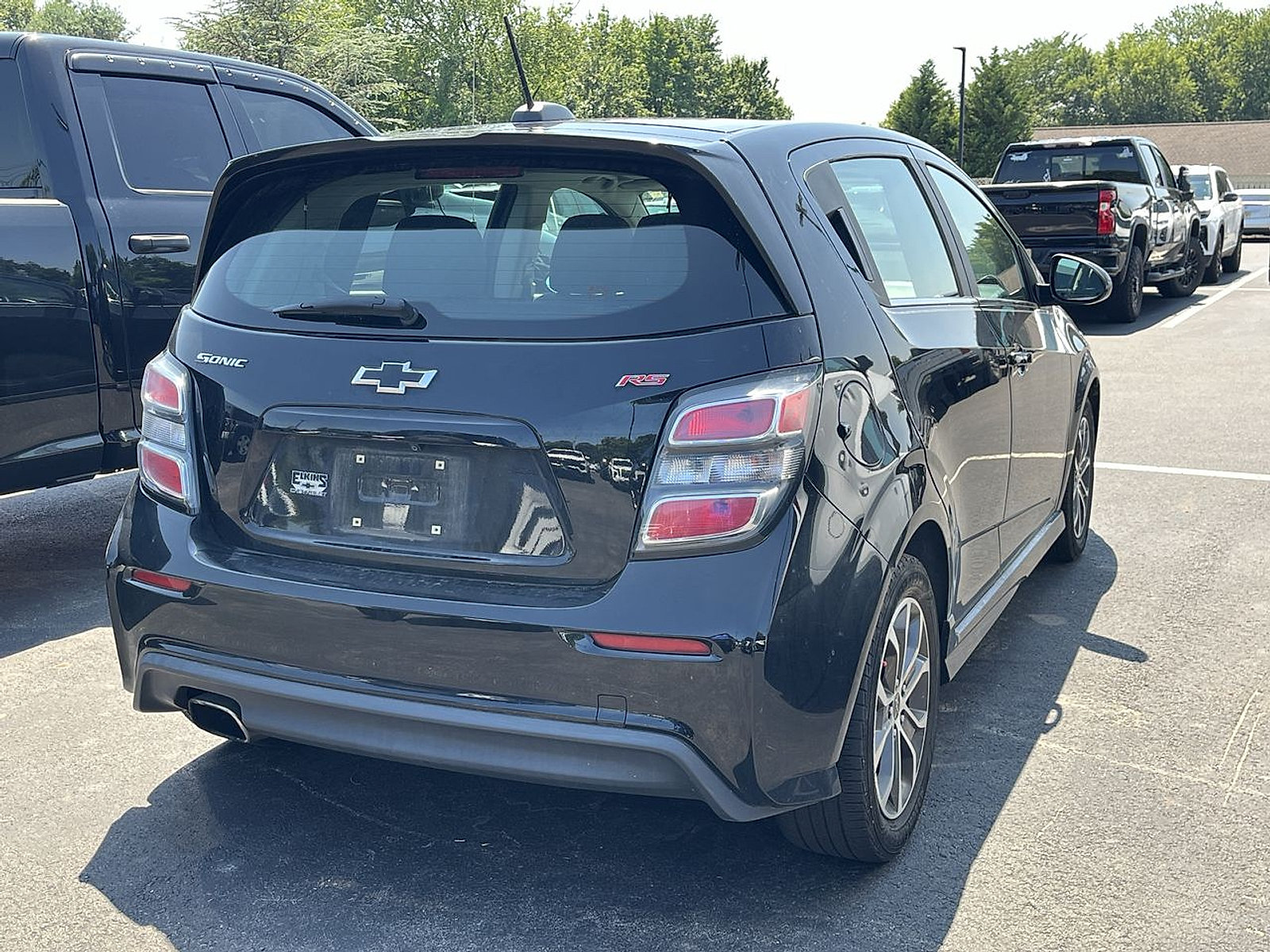 Certified 2020 Chevrolet Sonic LT w/ Convenience Package FWD image 3